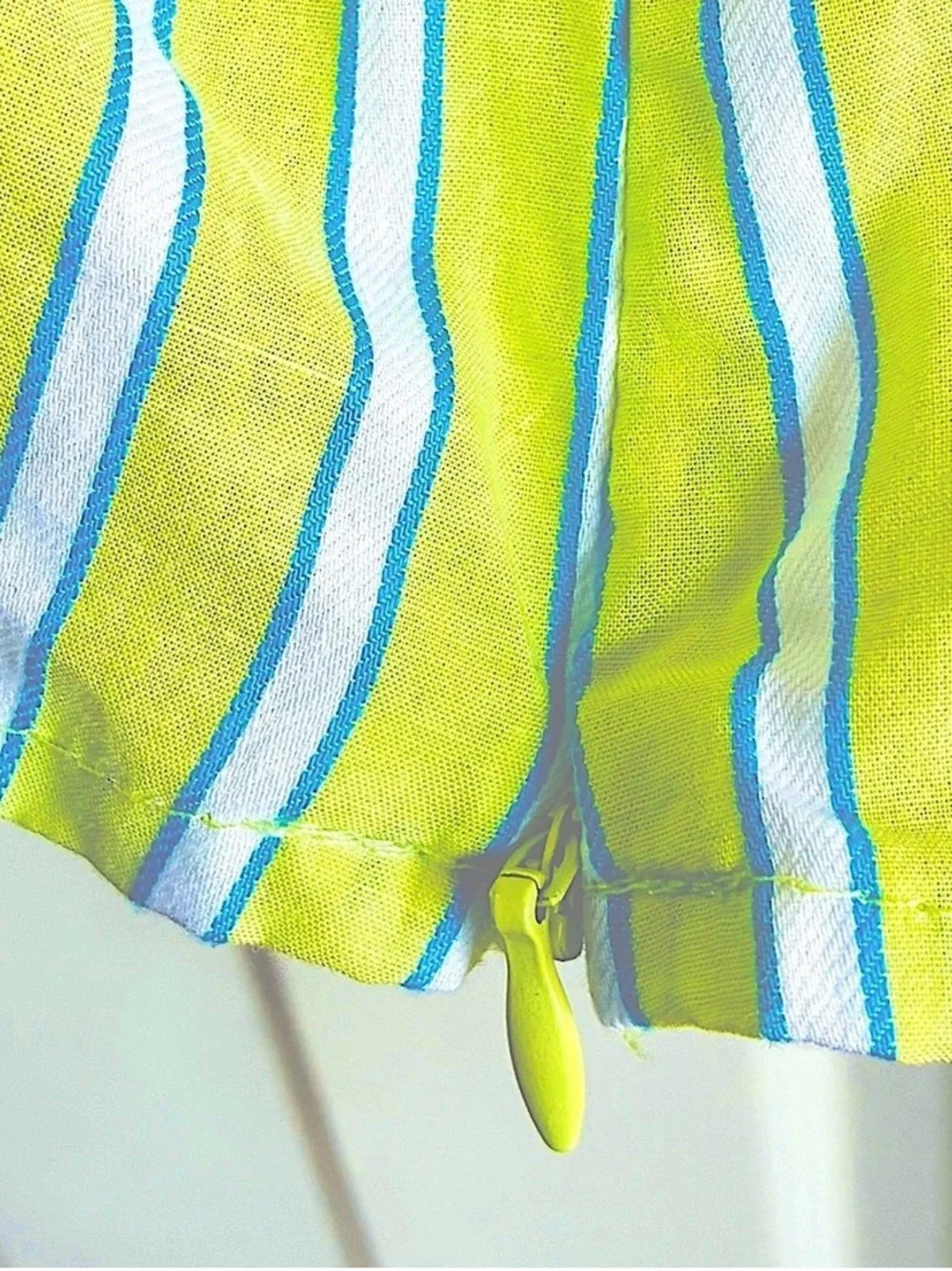 Anthropology Sanctuary Light Green Striped Blouse Size: Medium